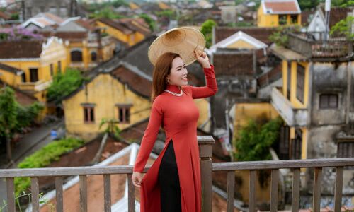 Hoi An and Vietnamese Girl